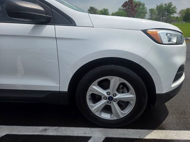 Used 2019 Ford Edge SE FWD image 4