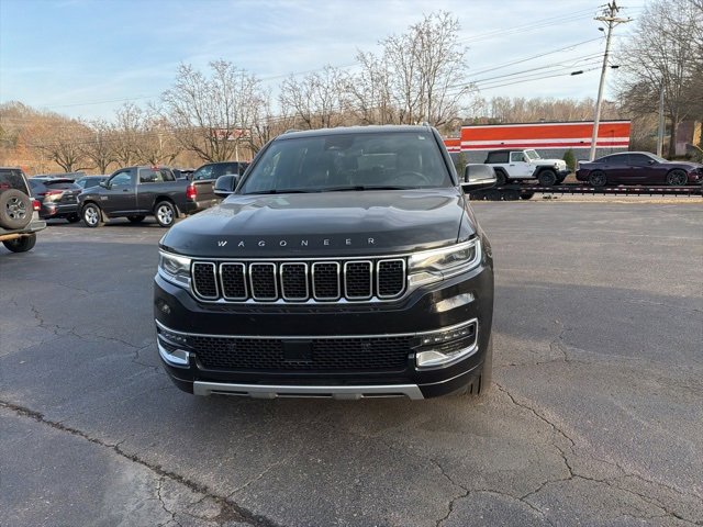 Used 2024 Jeep Wagoneer L Series II w/ Flexible Seating Group image 3