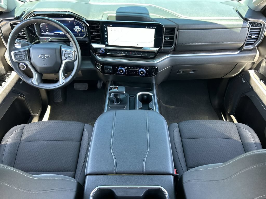 Used 2025 Chevrolet Silverado 1500 LT Trail Boss w/ Convenience Package II AWD/4WD image 20