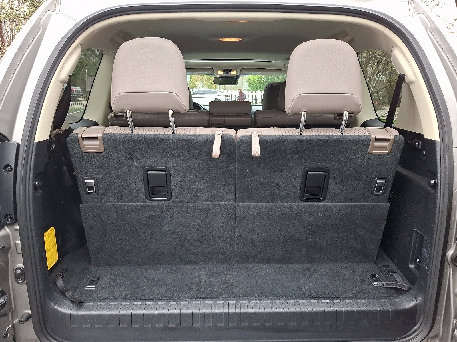 Certified 2023 Lexus GX 460 Premium w/ Premium Package AWD/4WD image 31