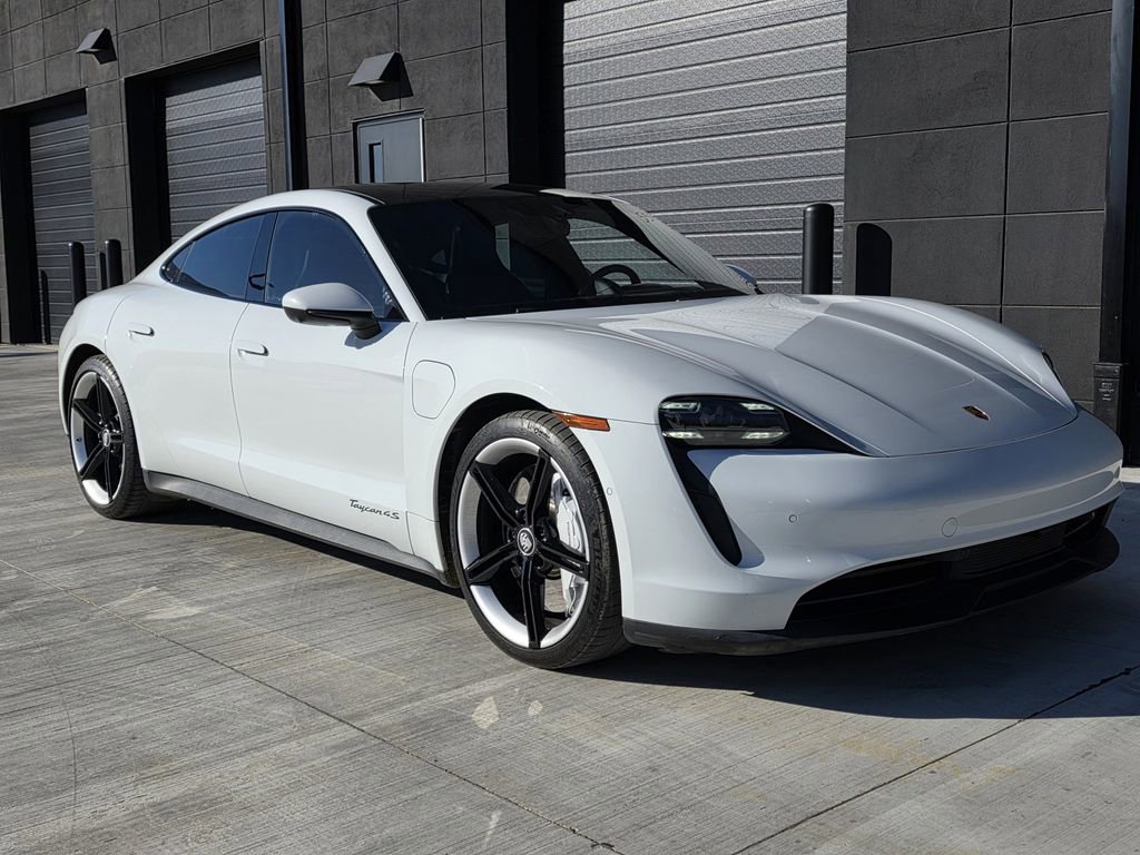 Used 2020 Porsche Taycan 4S image 6