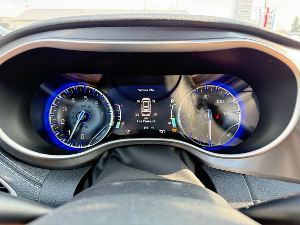 New 2025 Chrysler Pacifica Select FWD image 25