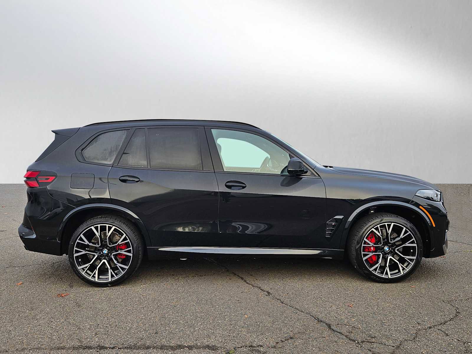 New 2026 BMW X5 M Competition w/ Executive Package image 2