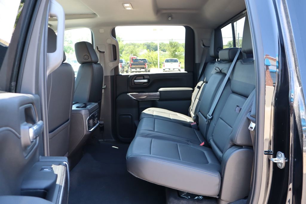 Used 2021 Chevrolet Silverado 2500 LTZ w/ LTZ Plus Package image 47