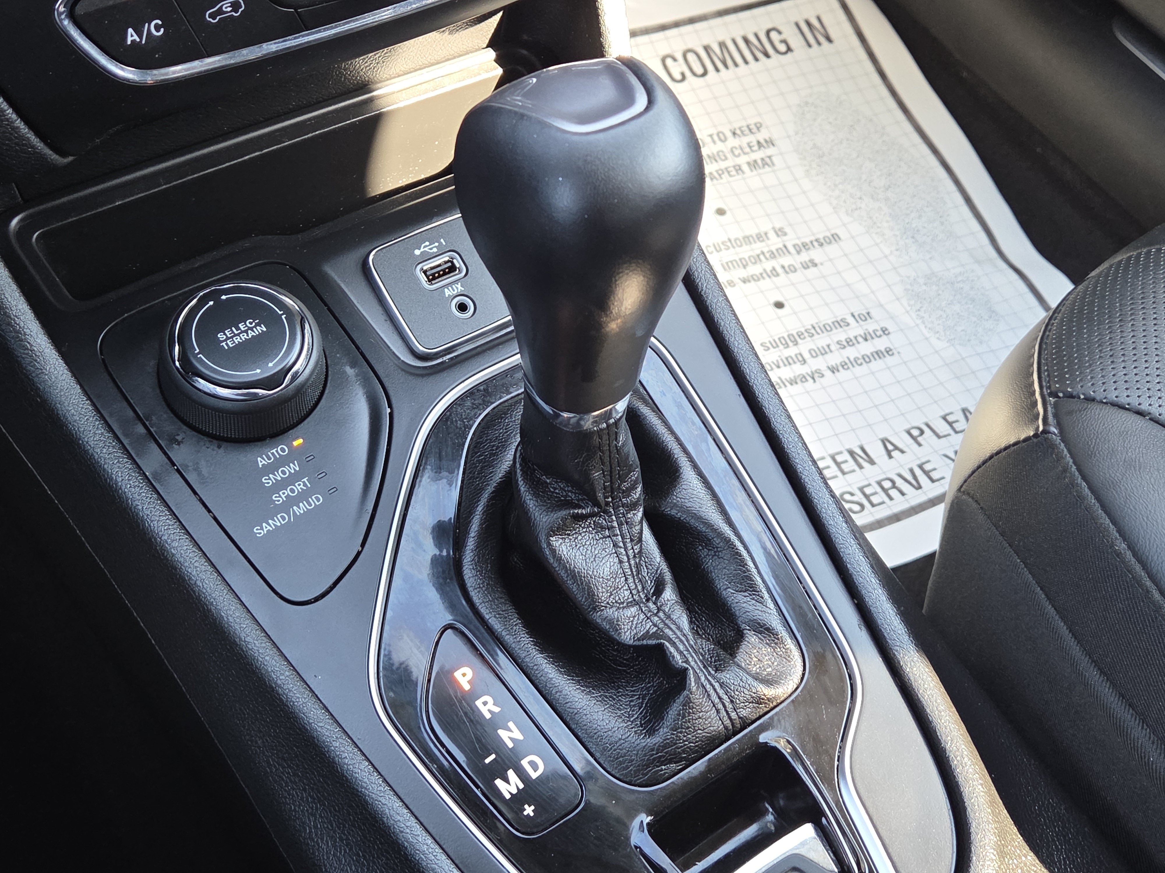 Used 2019 Jeep Cherokee Limited AWD/4WD image 21
