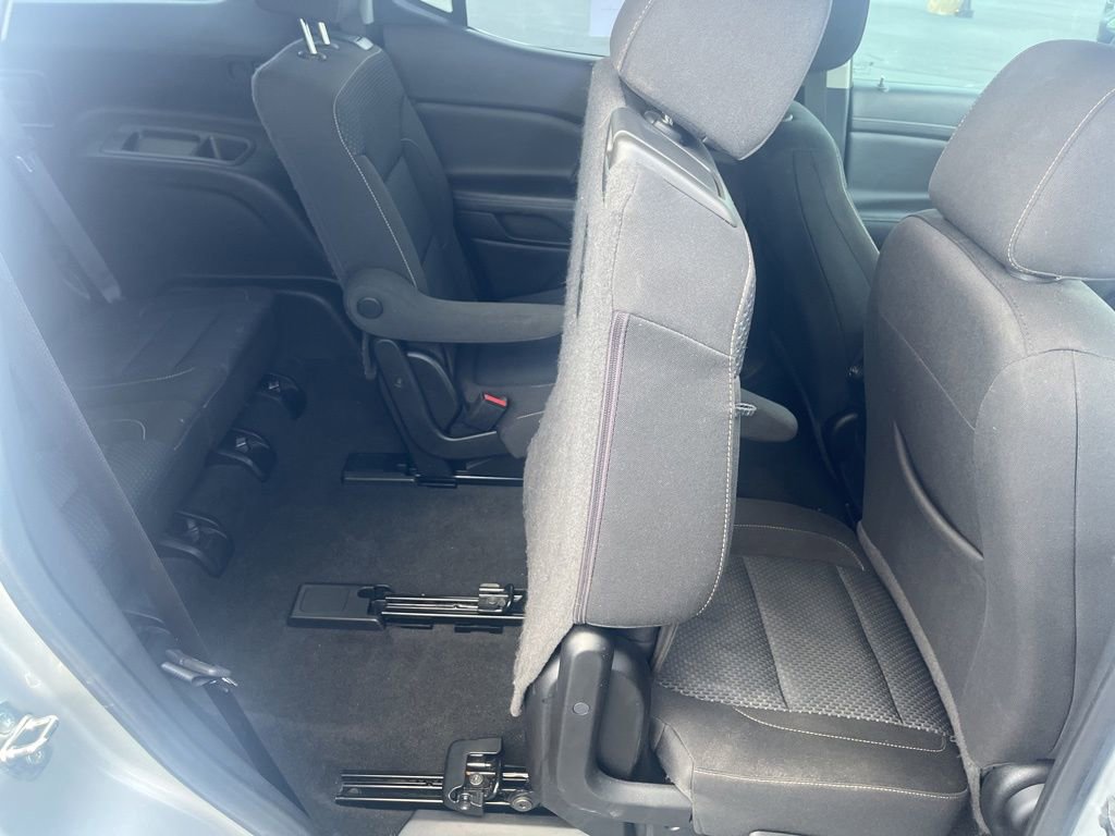 Used 2020 GMC Acadia SLE image 29