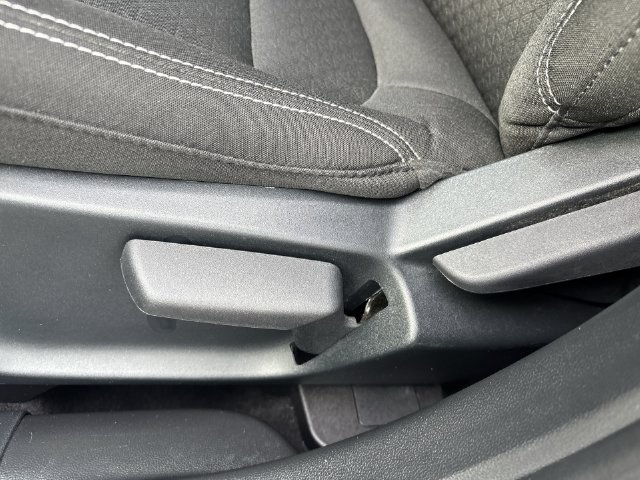 Certified 2025 Ford Escape Active FWD image 12
