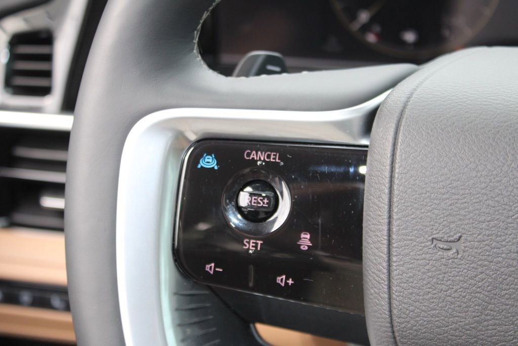 Certified 2025 INFINITI QX80 Luxe image 19