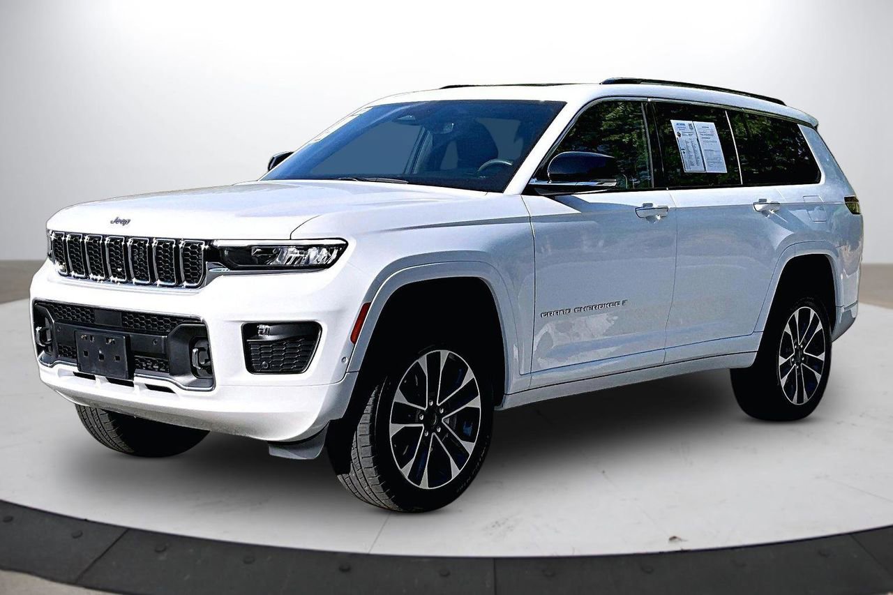 Certified 2023 Jeep Grand Cherokee L Overland AWD/4WD image 4