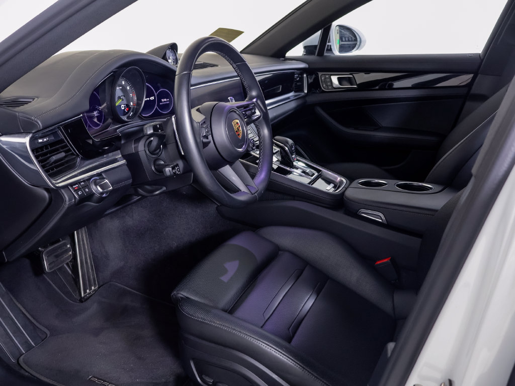 Certified 2023 Porsche Panamera 4S AWD/4WD image 4