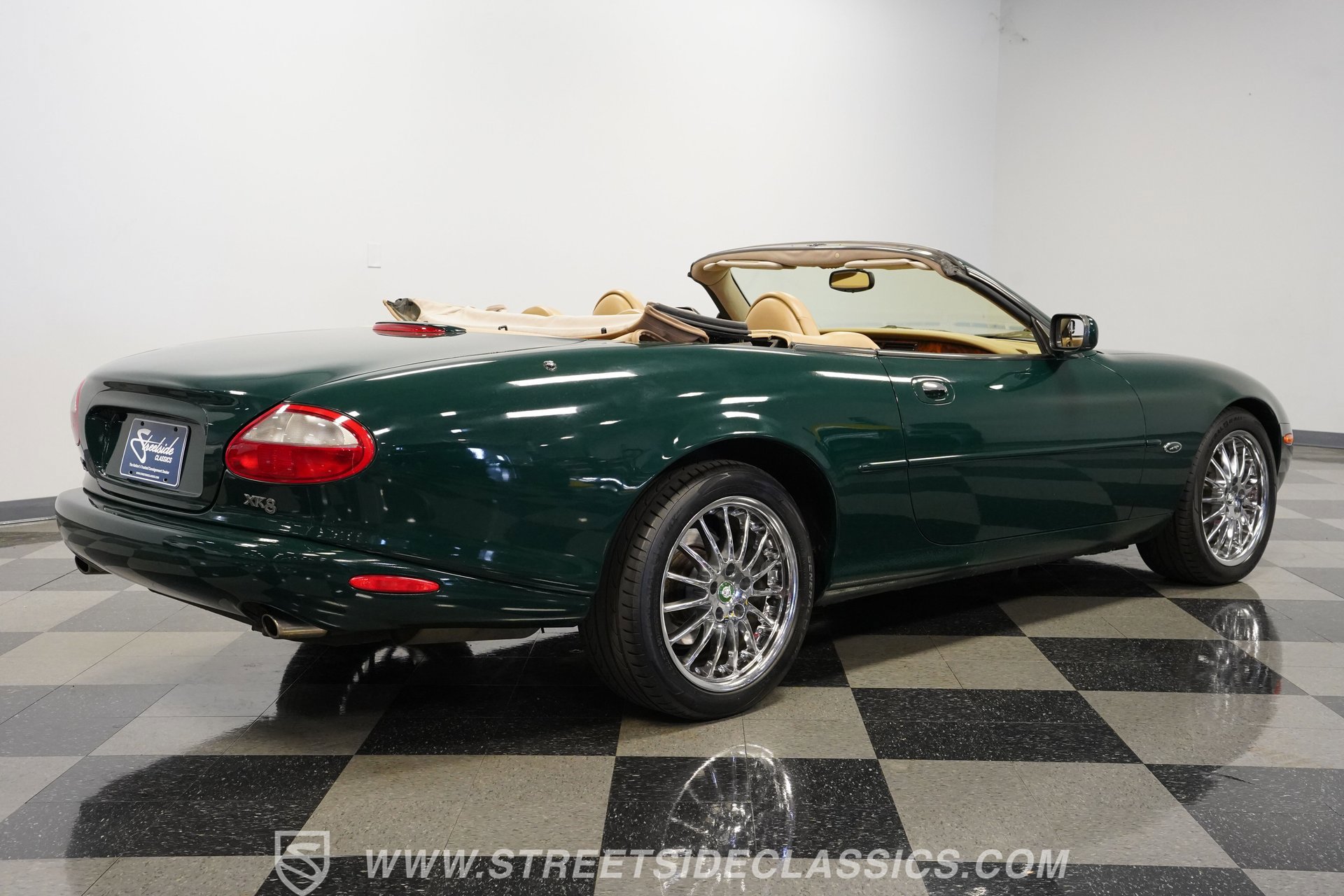 Used 1997 Jaguar XK8 Convertible RWD image 13