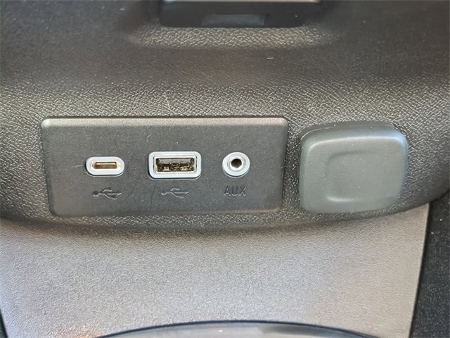 Used 2024 Chevrolet Malibu LT image 25