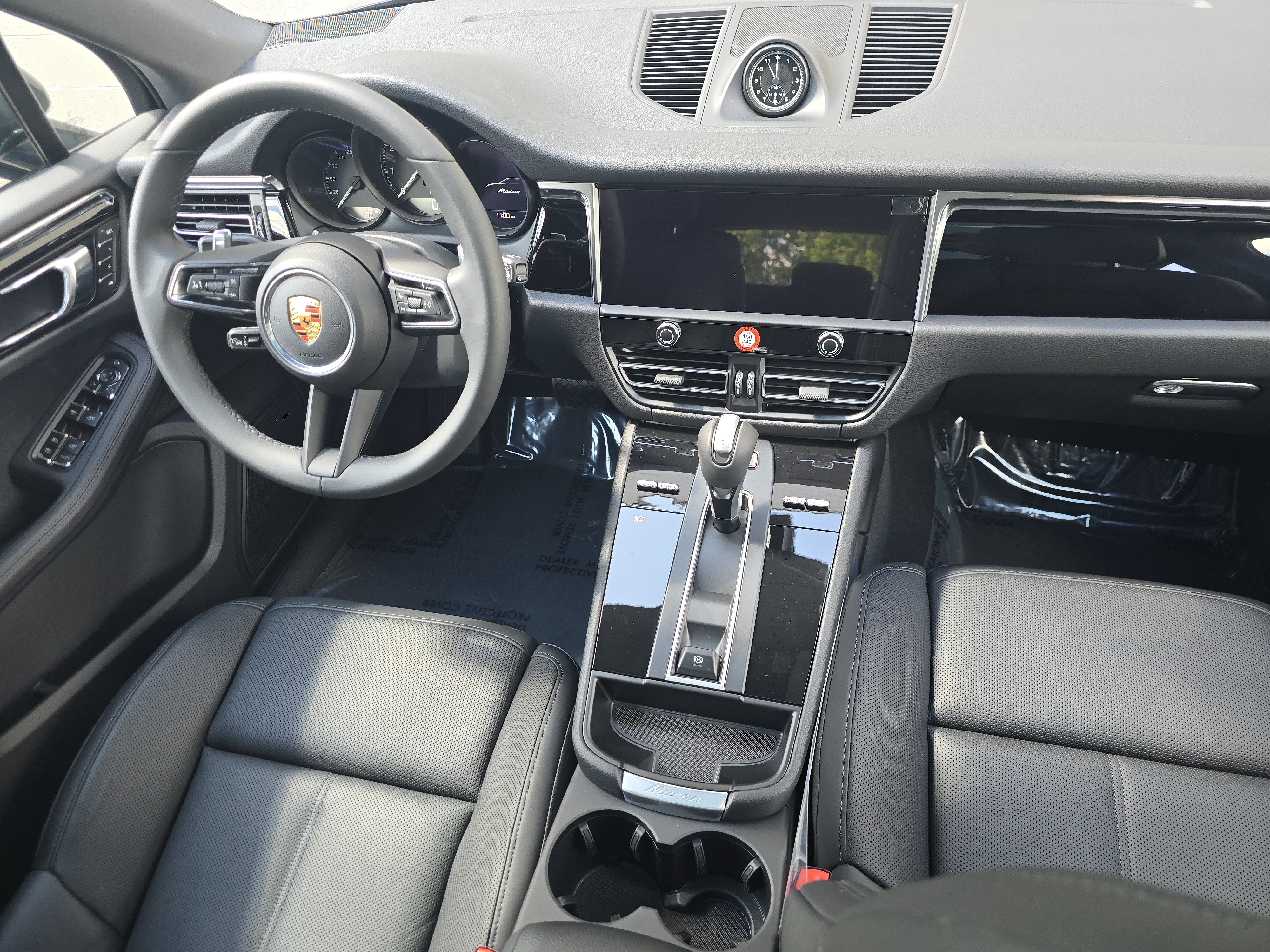 New 2026 Porsche Macan AWD/4WD image 22