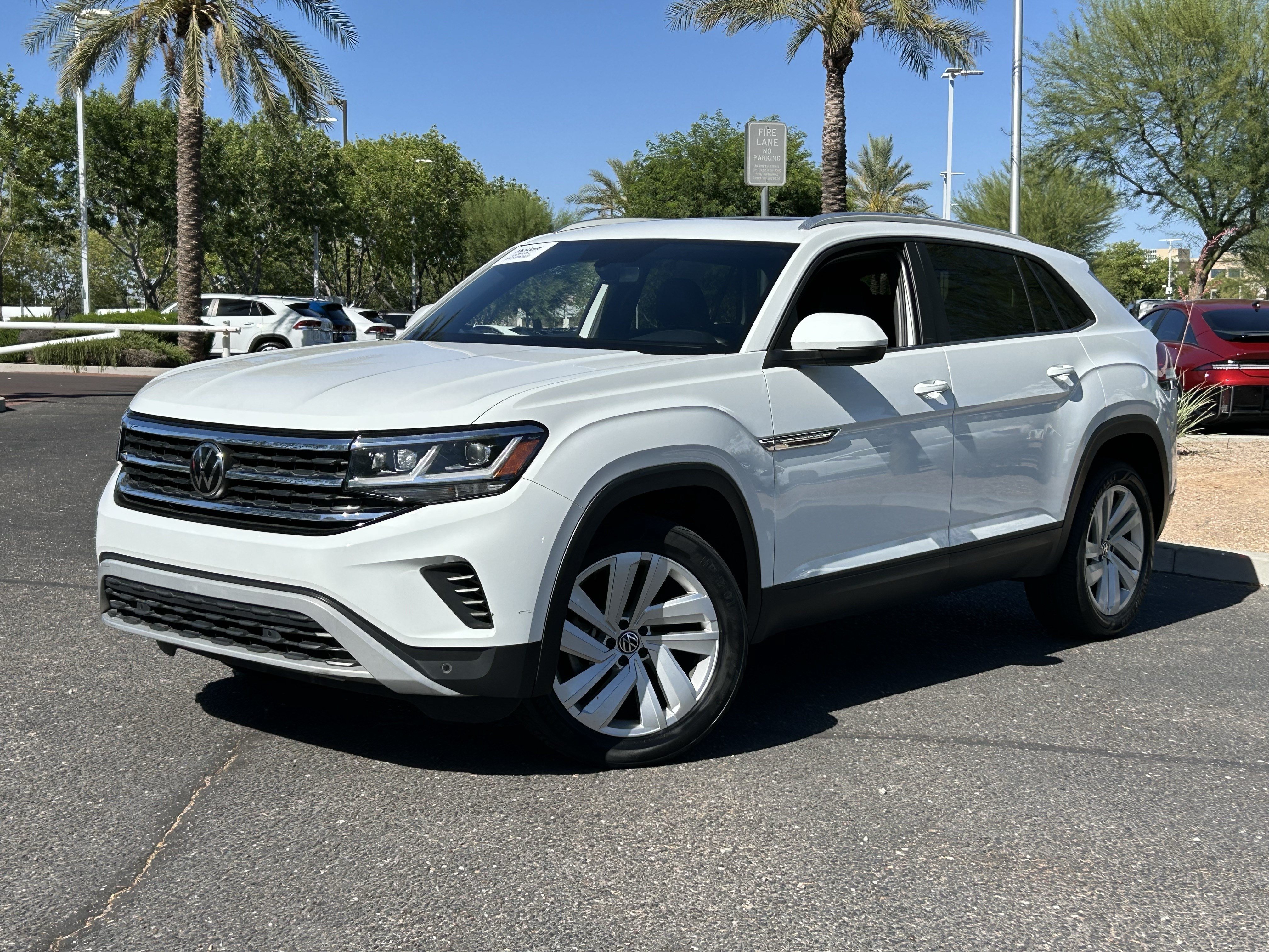 Used 2023 Volkswagen Atlas Cross Sport SE w/ Panoramic Sunroof Package FWD image 31