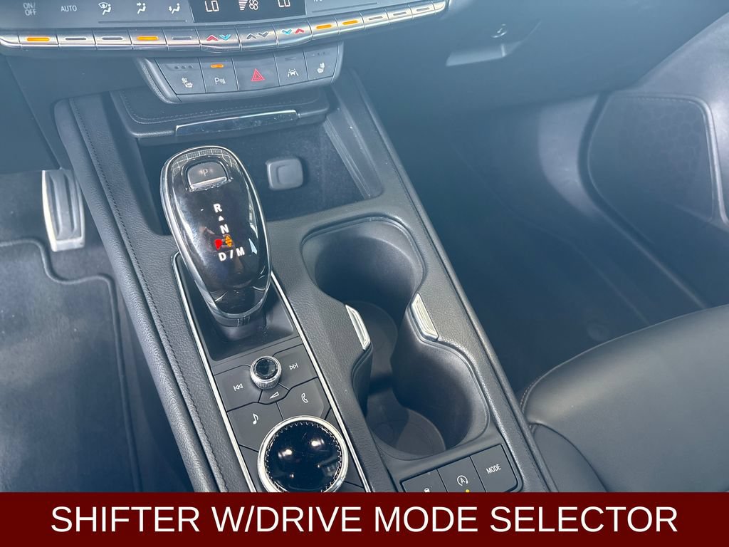 Used 2020 Cadillac XT4 Sport w/ Cold Weather Package FWD image 11