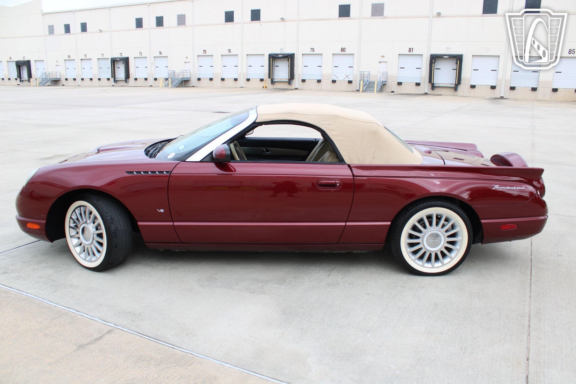 Used 2004 Ford Thunderbird RWD image 12