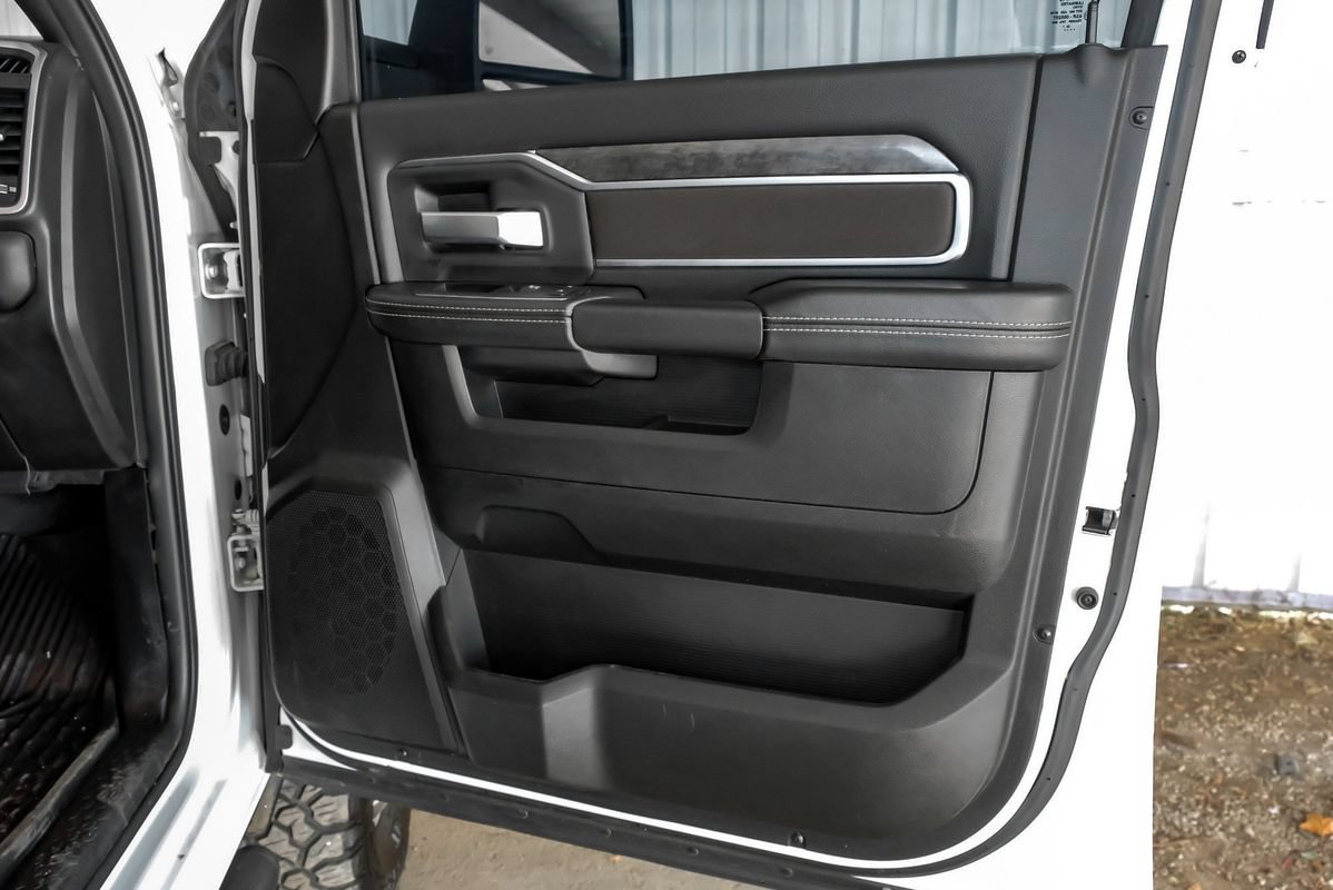 Used 2024 RAM 3500 Lone Star w/ Sport Appearance Package AWD/4WD image 38