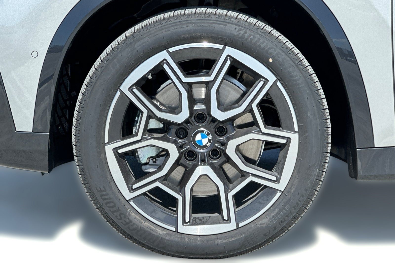 New 2026 BMW X1 xDrive28i w/ Technology Package AWD/4WD image 13