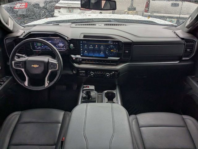Used 2025 Chevrolet Silverado 1500 LTZ image 14