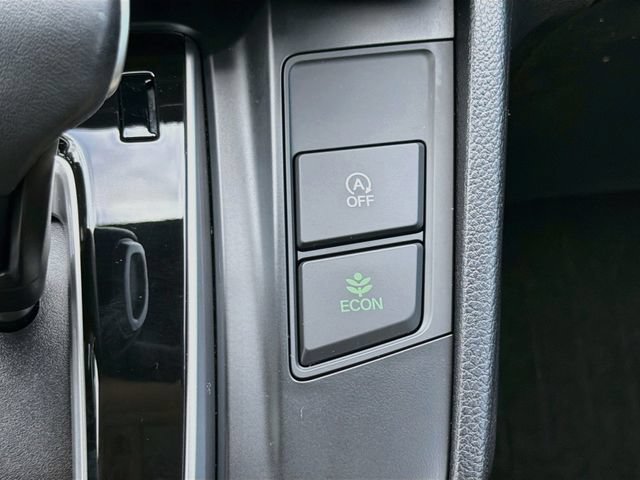 Used 2021 Honda CR-V Touring image 30