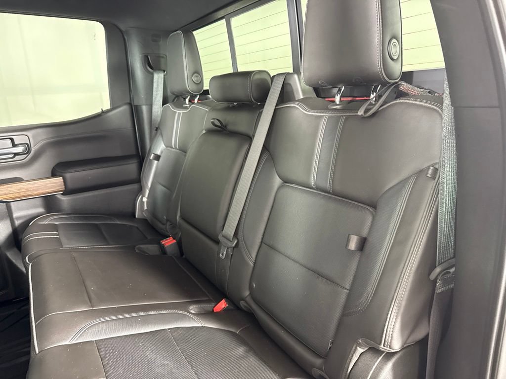 Used 2019 Chevrolet Silverado 1500 High Country w/ High Country Premium Package AWD/4WD image 32