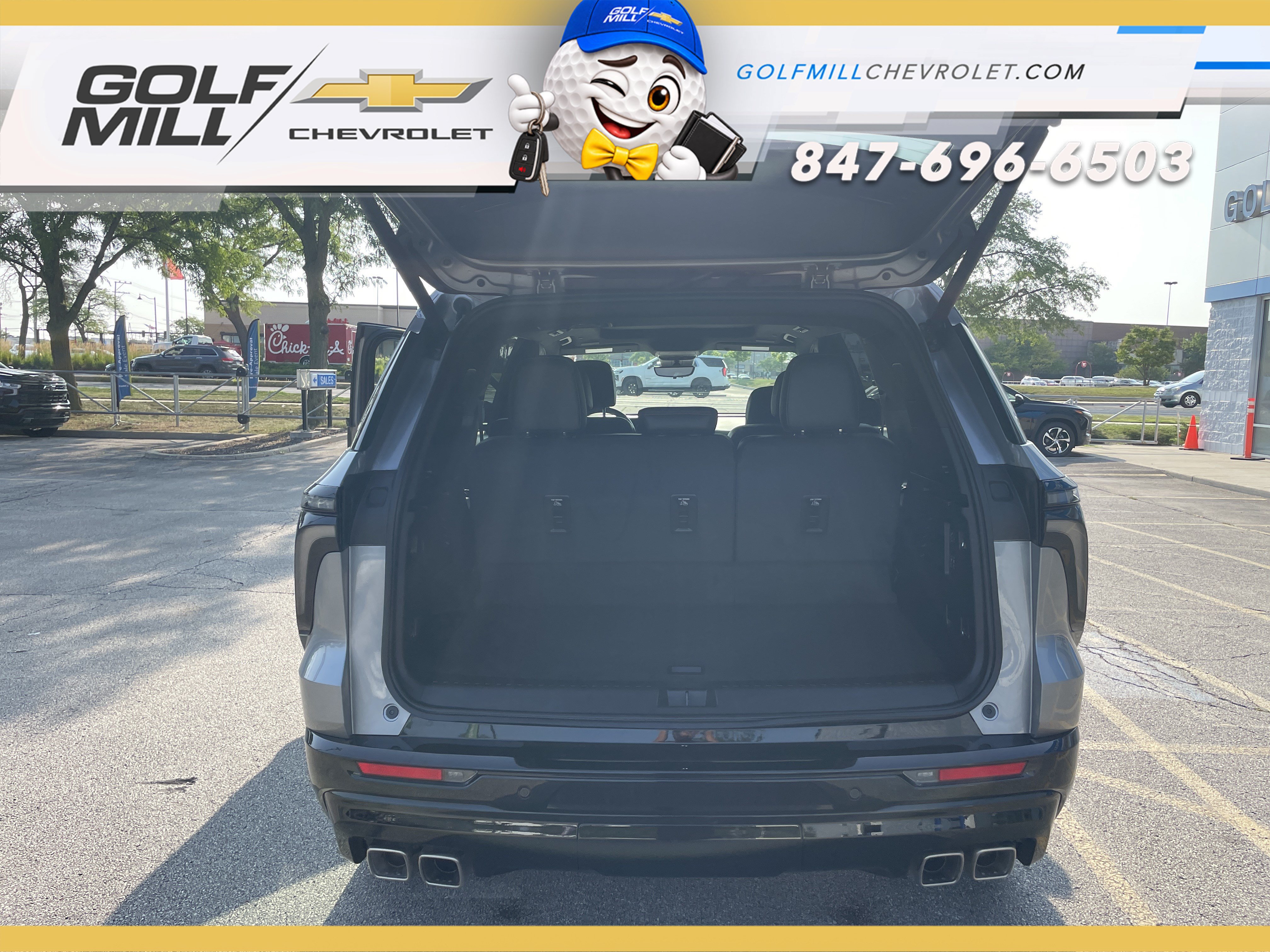 Used 2026 Chevrolet Traverse RS AWD/4WD image 12