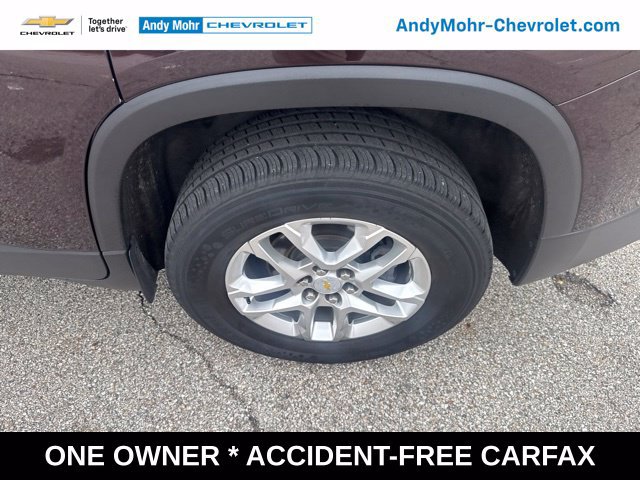 Used 2021 Chevrolet Traverse LT FWD image 43