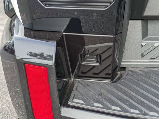New 2026 GMC Hummer EV SUV AWD/4WD image 17