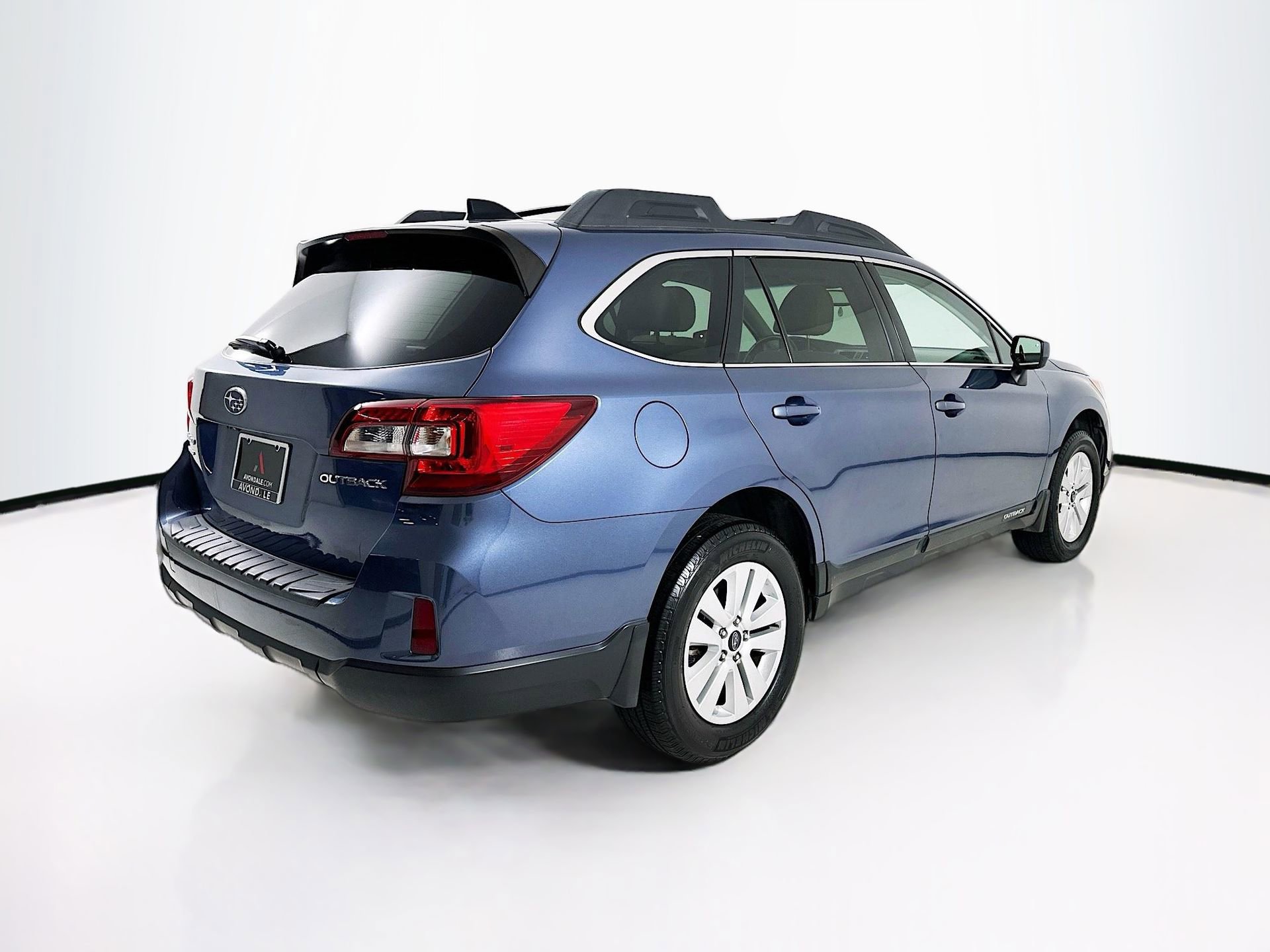 Used 2016 Subaru Outback 2.5i Premium AWD/4WD image 8