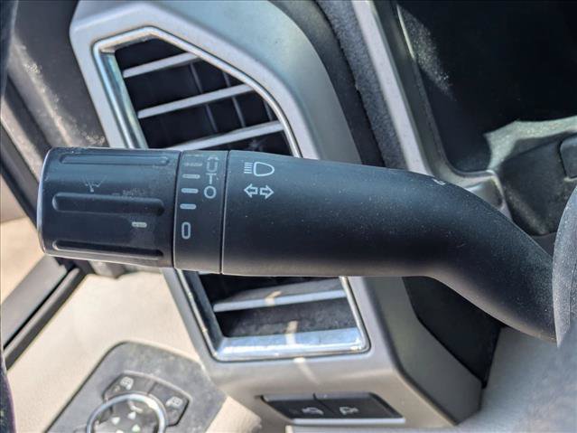 Used 2015 Ford F150 Lariat w/ Equipment Group 502A Luxury AWD/4WD image 7