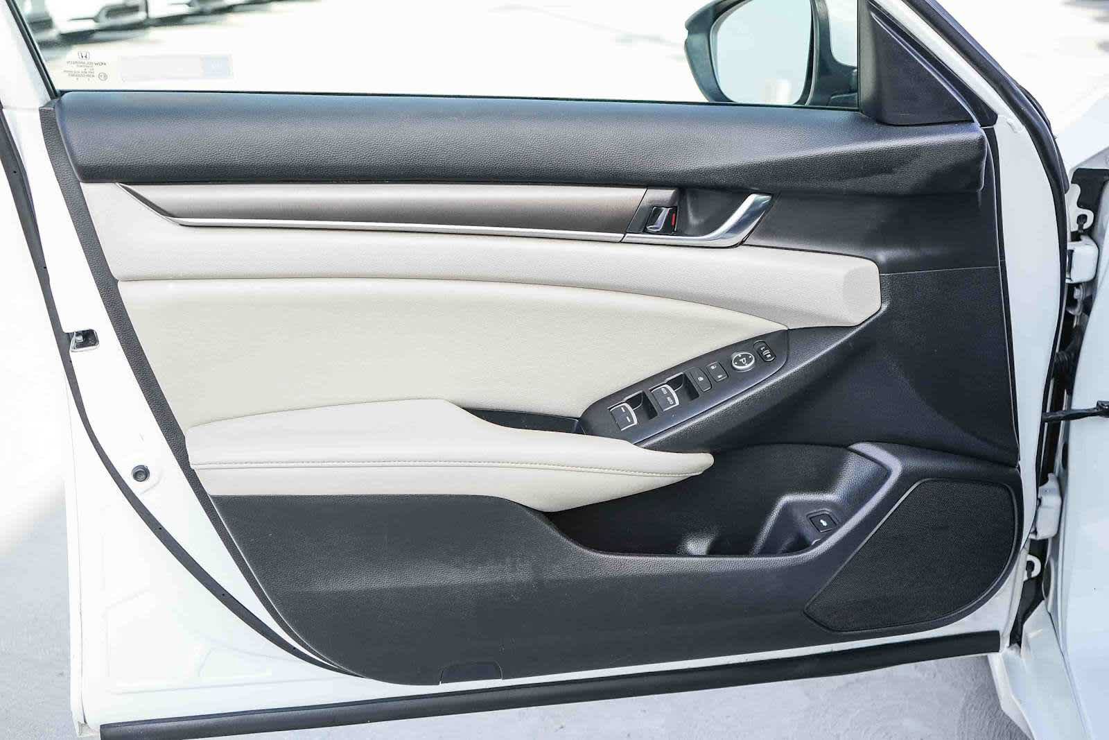 Used 2019 Honda Accord LX image 20