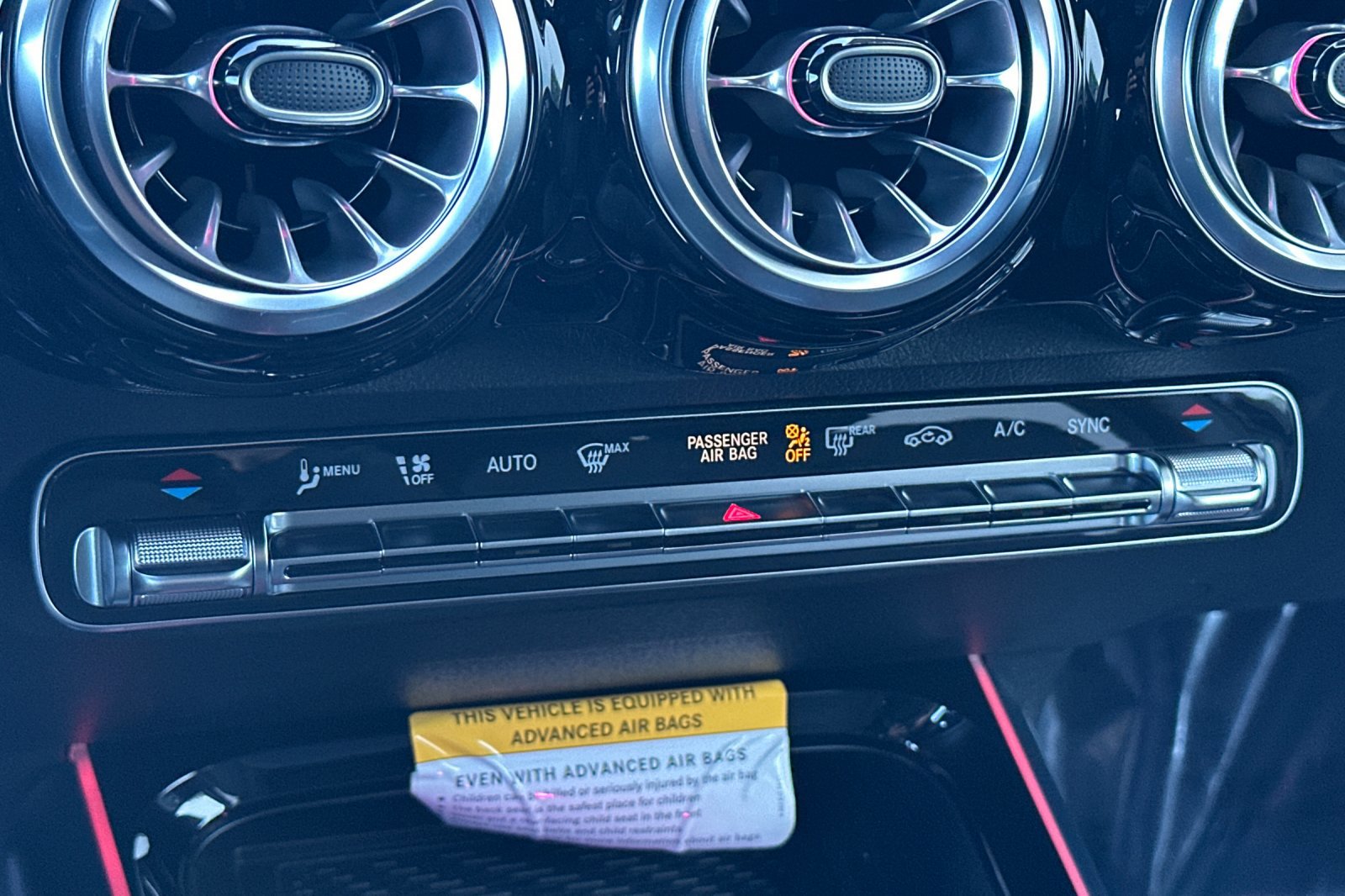 New 2026 Mercedes-Benz GLB 250 250 image 21