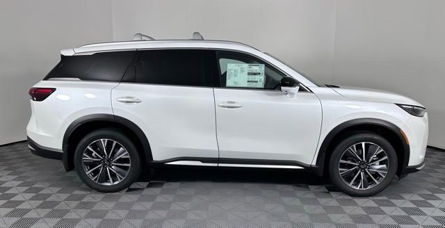 Certified 2026 INFINITI QX60 Luxe w/ Family Package image 8