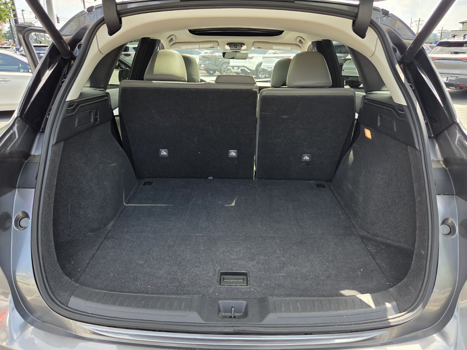 Used 2023 INFINITI QX50 Luxe FWD image 28