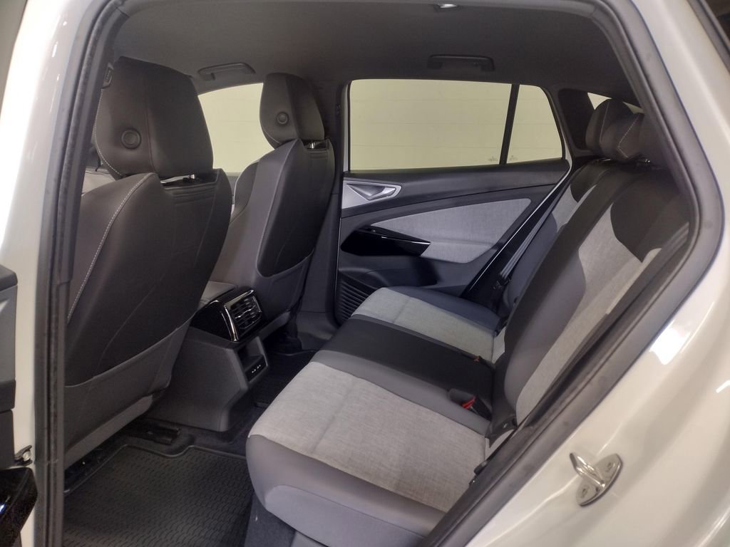 New 2026 Volkswagen ID.4 Pro AWD/4WD image 21