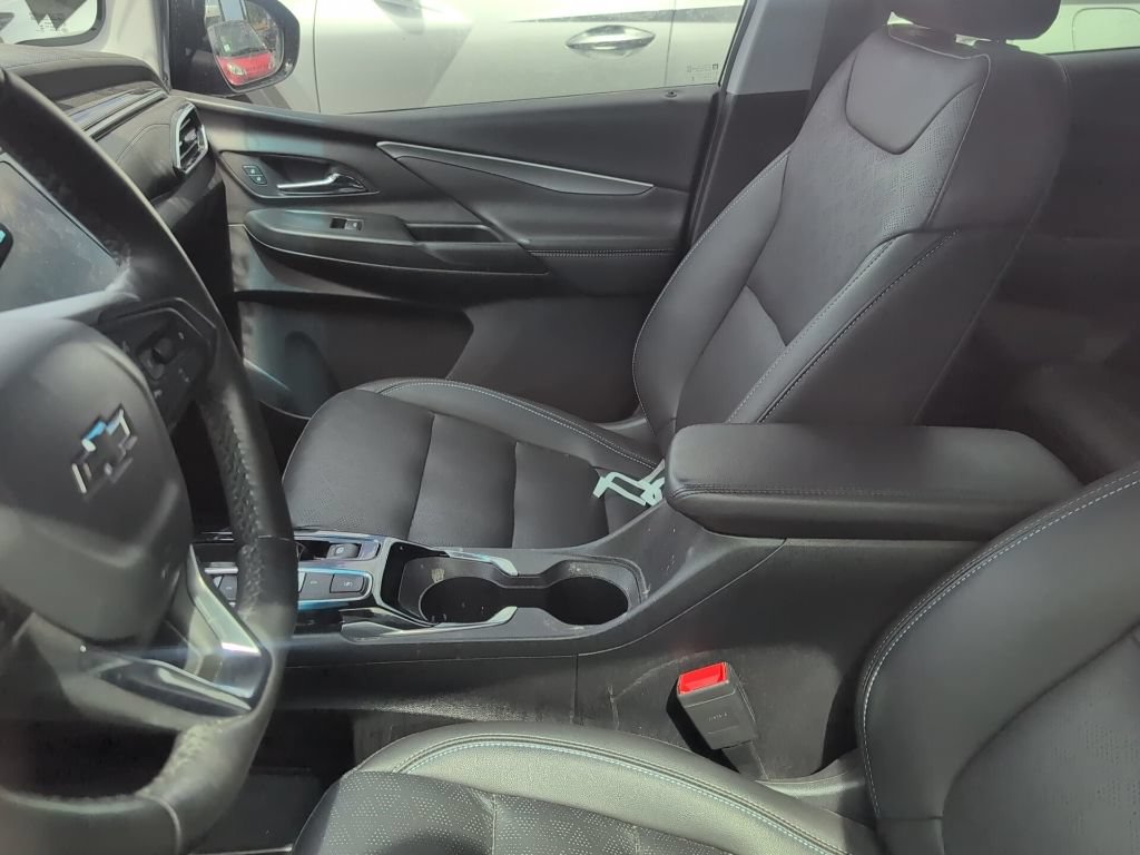 Certified 2023 Chevrolet Bolt LT w/ Infotainment Package FWD image 12