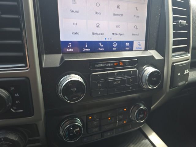 Used 2020 Ford F150 Lariat w/ Equipment Group 502A Luxury AWD/4WD image 10