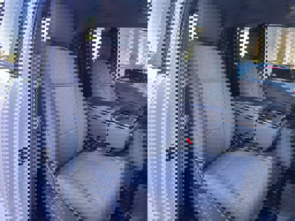 New 2025 Ford F350 XL w/ XL Chrome Package image 9