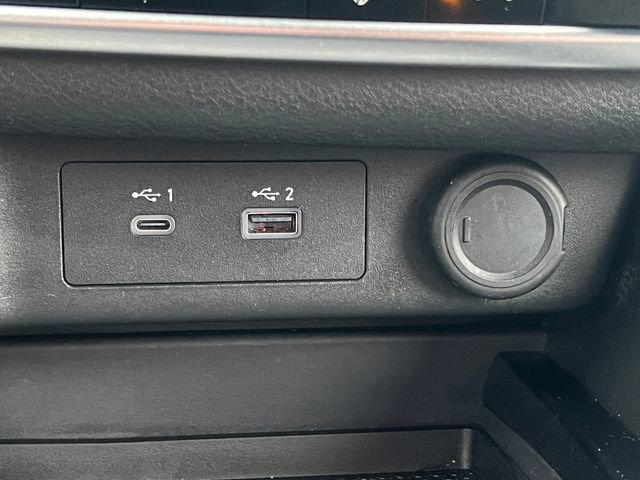 Used 2023 Nissan Rogue SV image 24