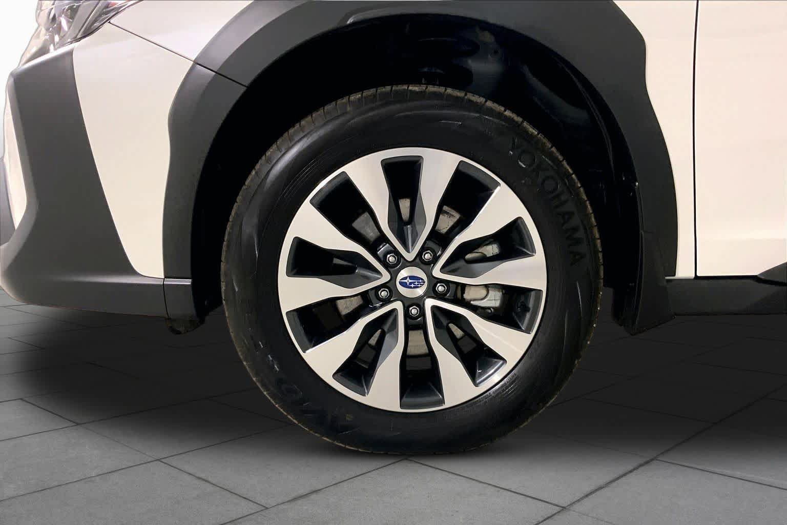 Used 2023 Subaru Outback Touring XT AWD/4WD image 10