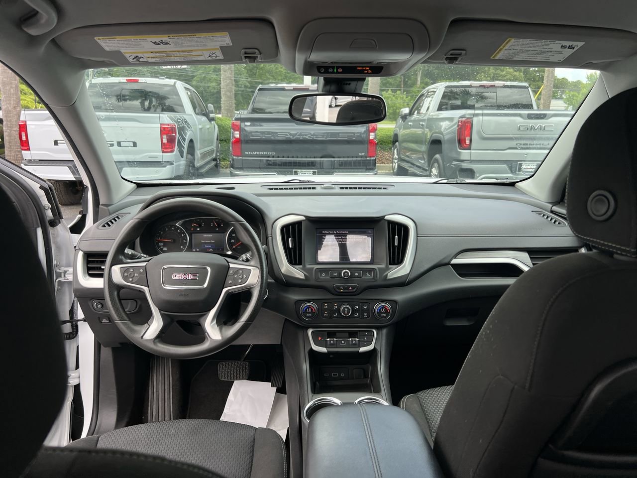 Used 2022 GMC Terrain SLE w/ Driver Convenience Package FWD image 31