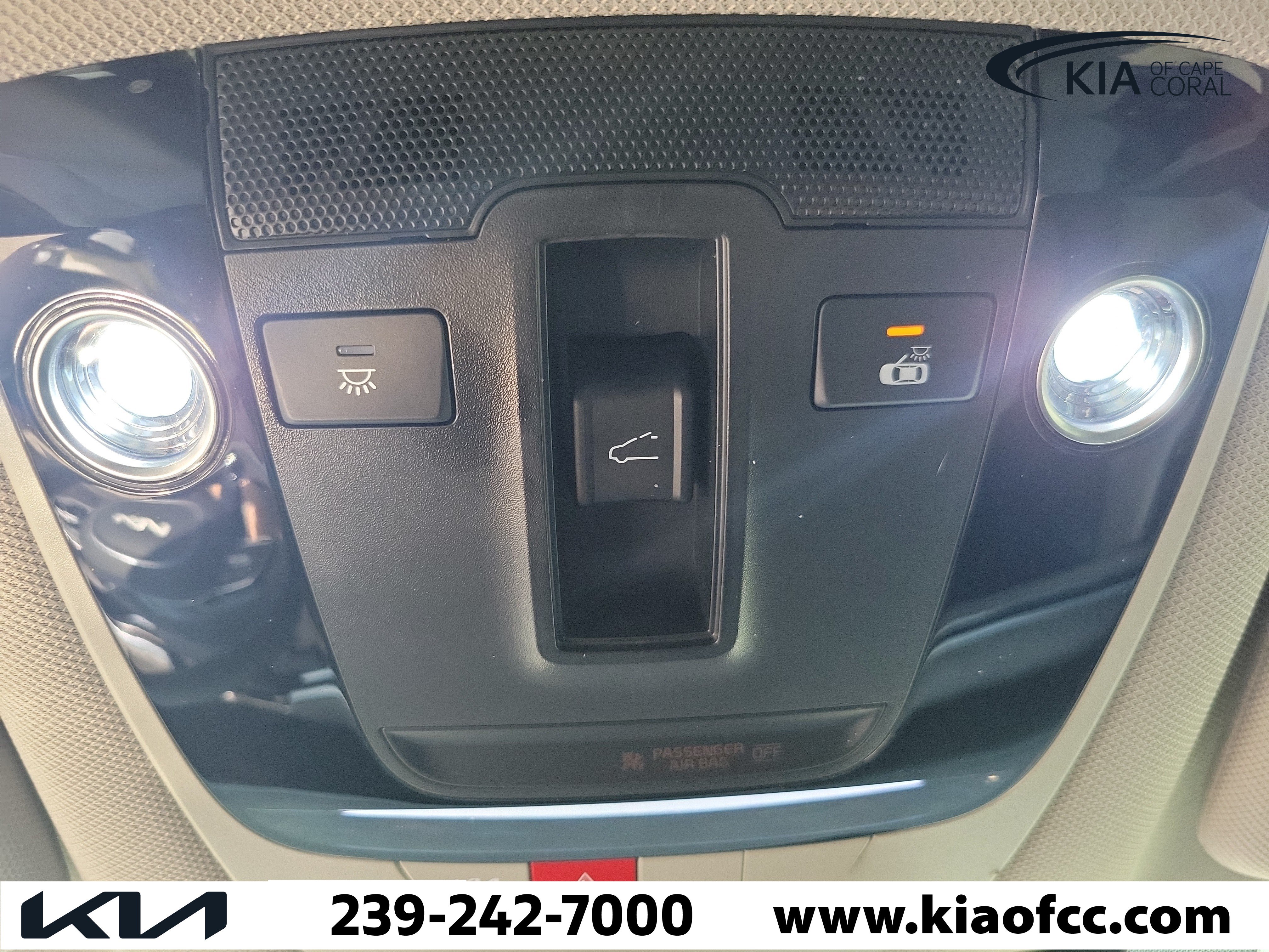 Certified 2025 Kia Sorento SX AWD/4WD image 34