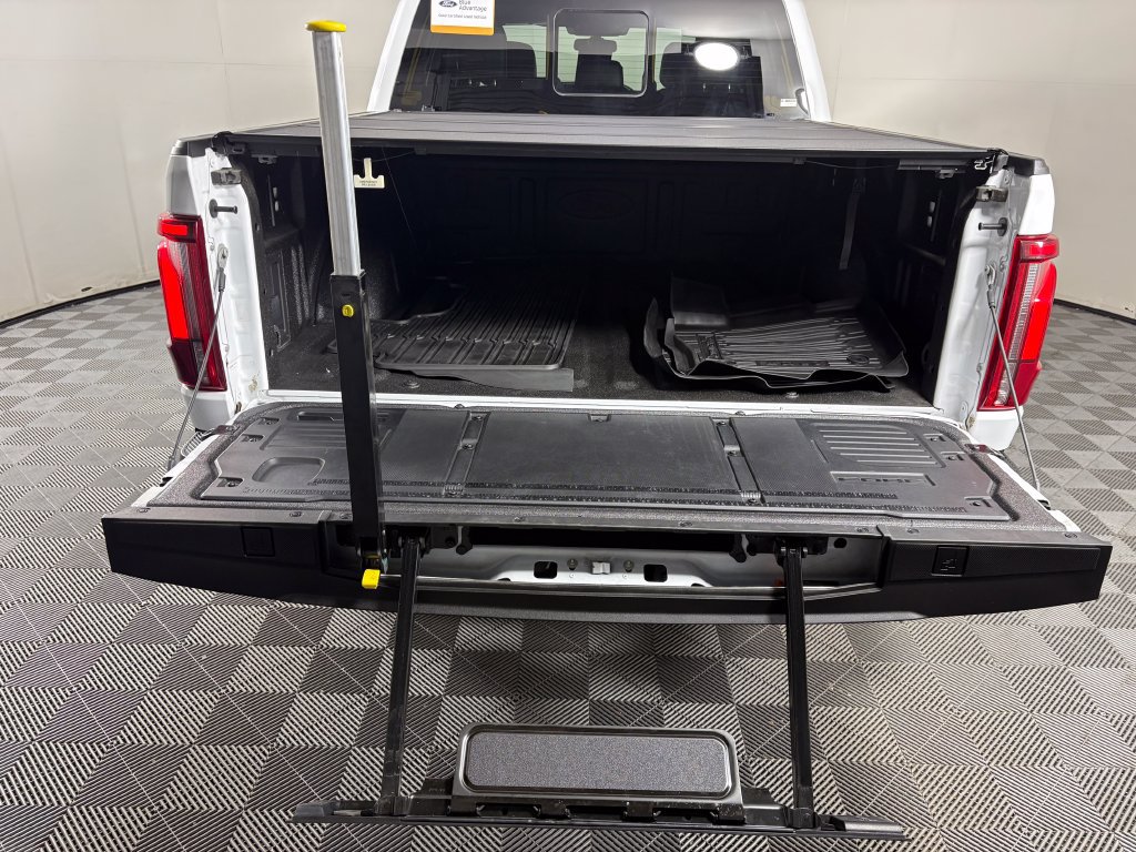 Certified 2025 Ford F150 Raptor AWD/4WD image 33