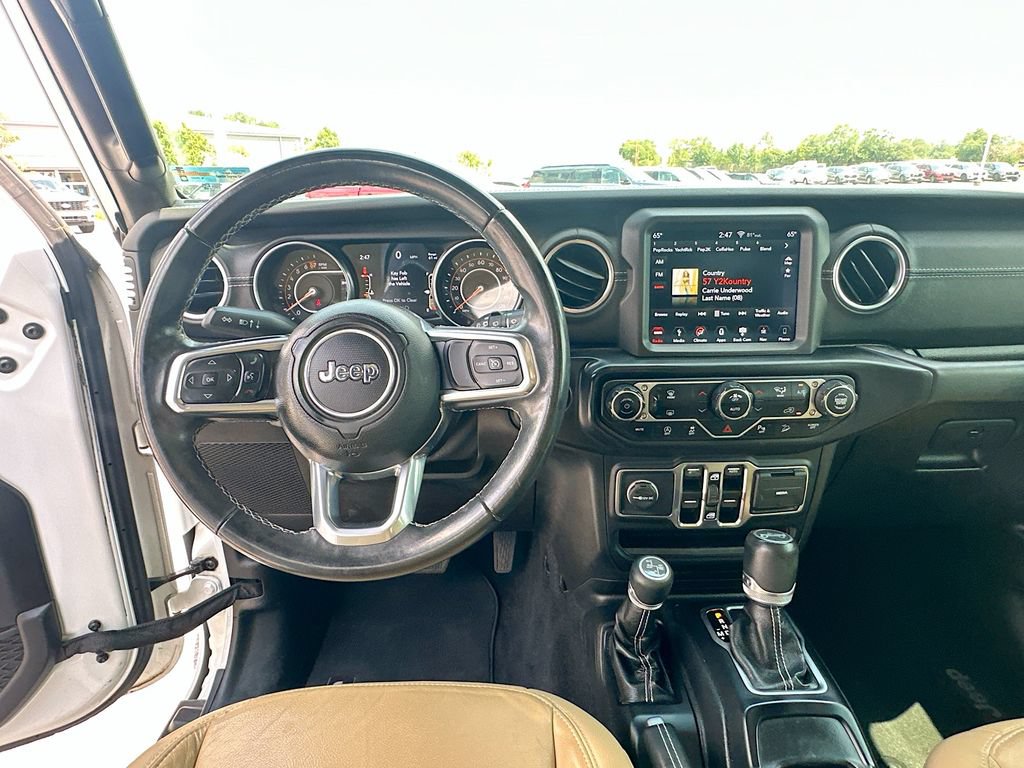 Used 2019 Jeep Wrangler Unlimited Sahara w/ Quick Order Package 24M Moab AWD/4WD image 19