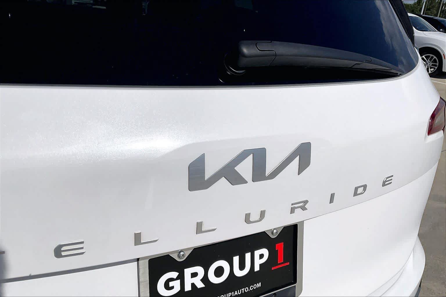 Used 2025 Kia Telluride S FWD image 29