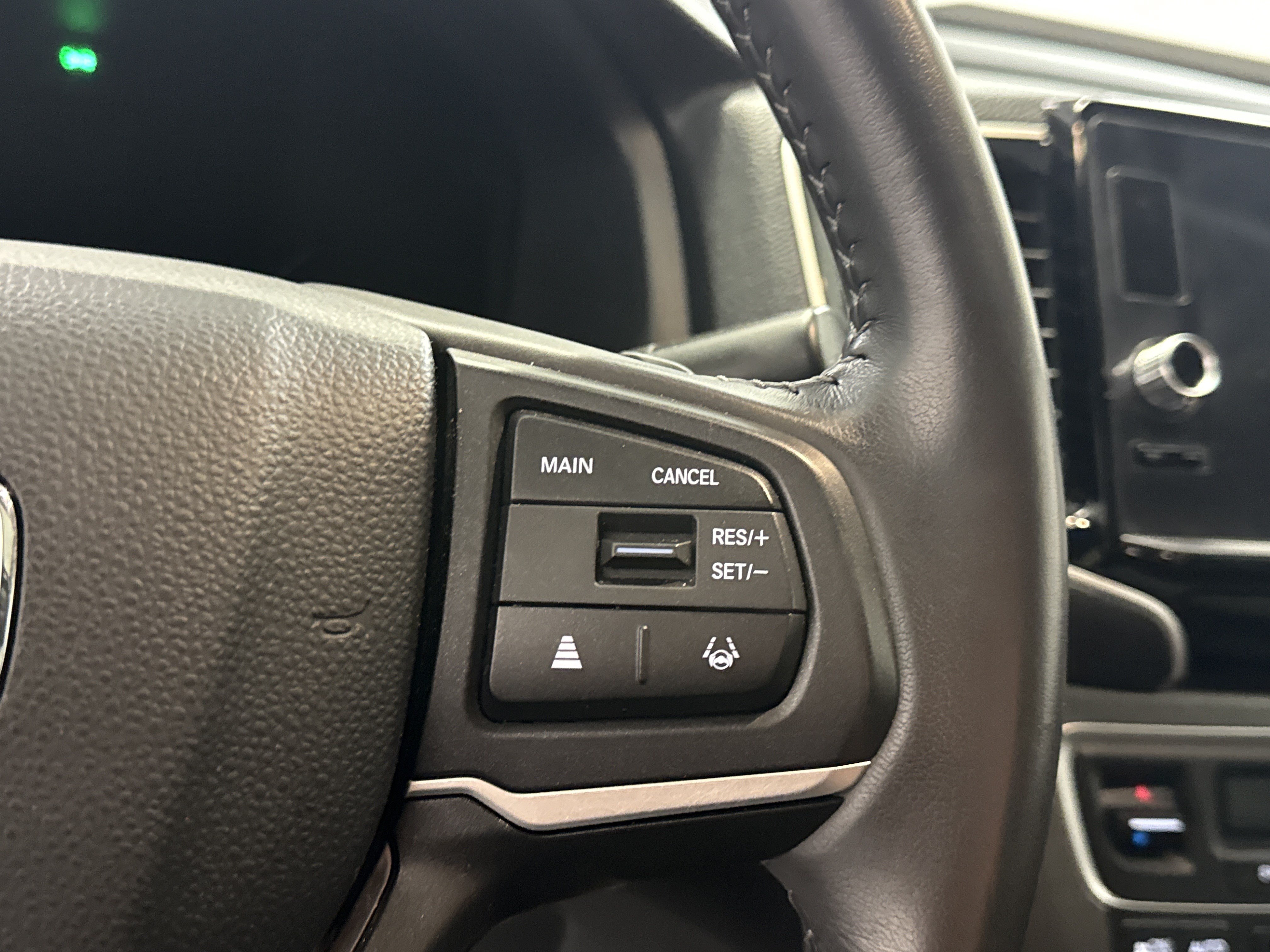 Used 2025 Honda Ridgeline RTL image 19