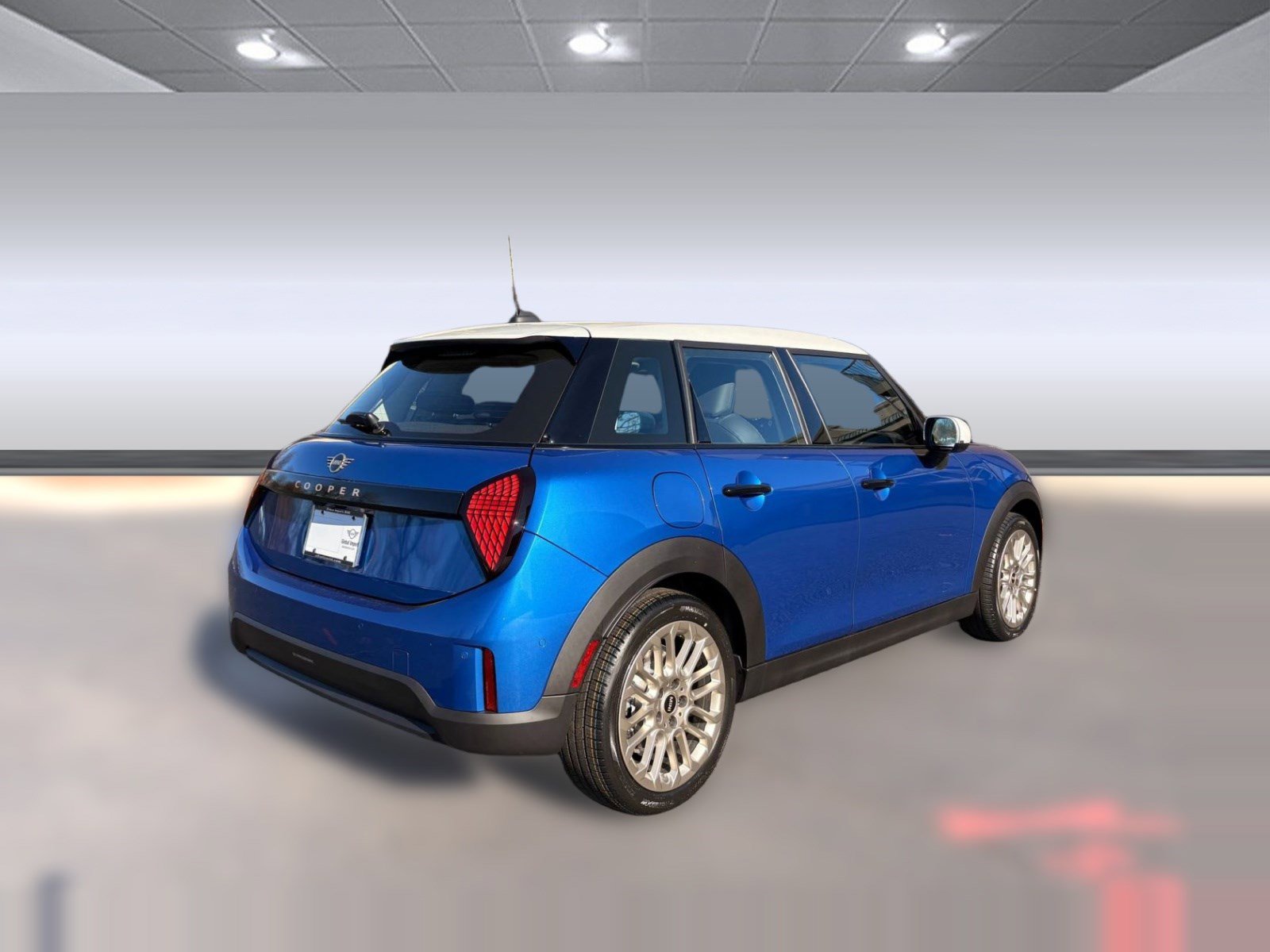 New 2026 MINI Cooper 4-Door Hardtop image 9
