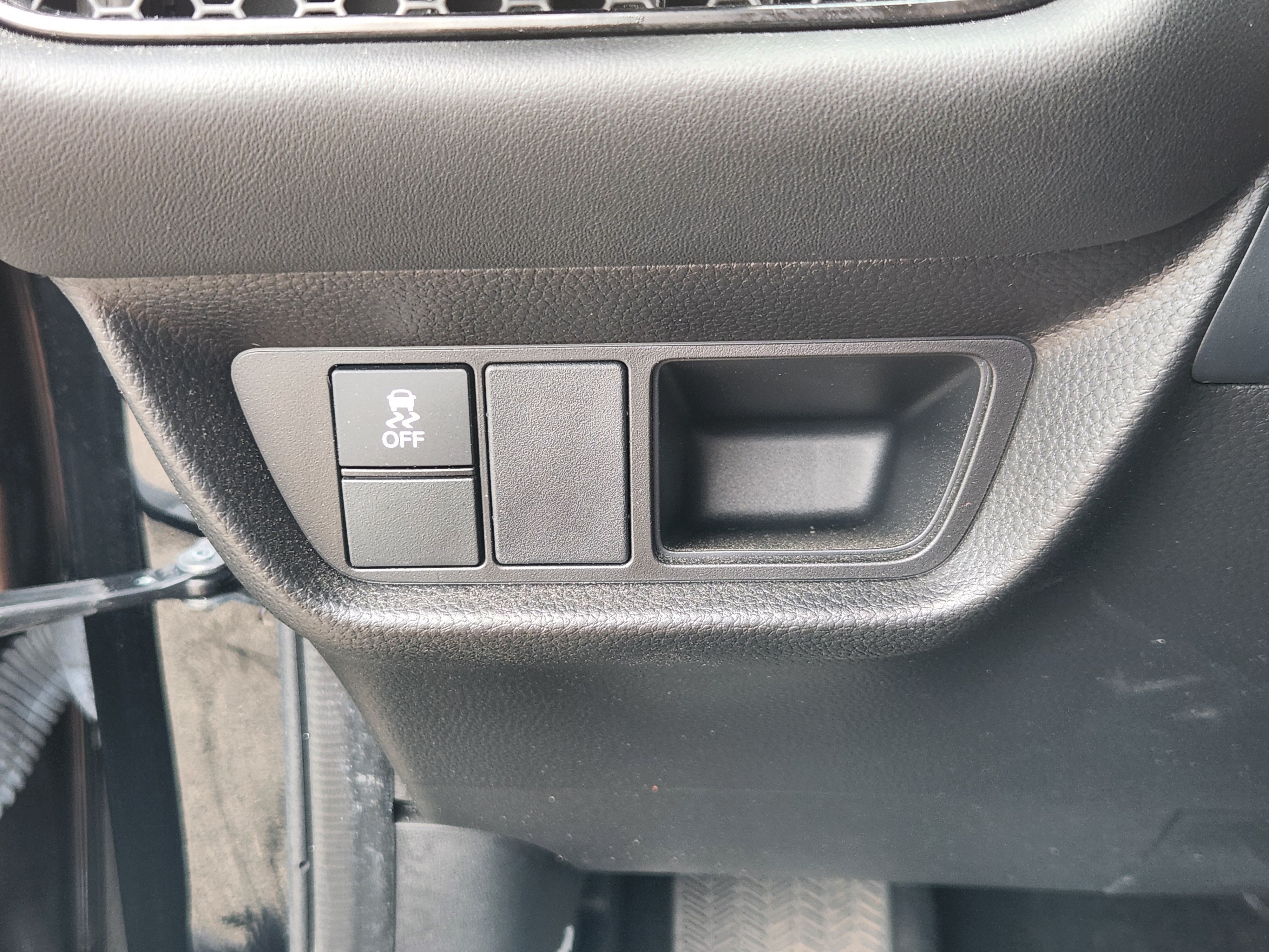 Certified 2024 Honda HR-V LX image 24