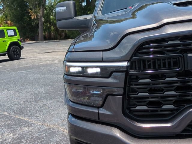 Used 2025 RAM 3500 Limited AWD/4WD image 11