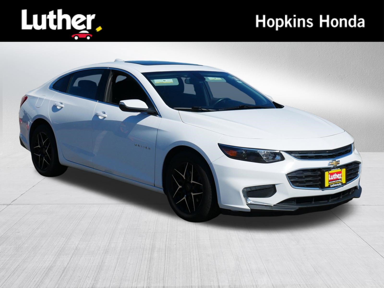 Used 2018 Chevrolet Malibu LT FWD video 1
